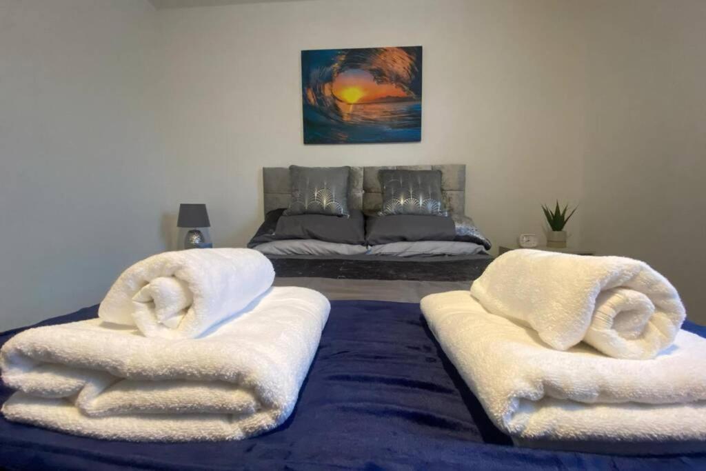 The Onyx Suite - 1 Bed Apartment W/ Free Parking Cardiff Luaran gambar