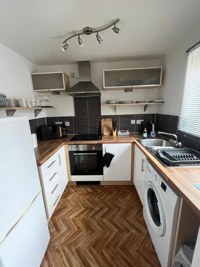 The Onyx Suite - 1 Bed Apartment W/ Free Parking Cardiff Luaran gambar